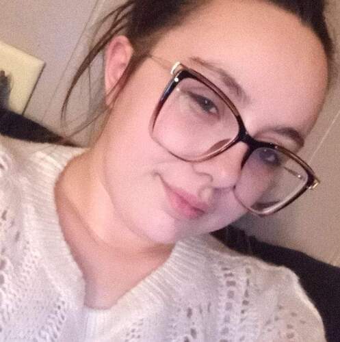 Witney N - NEO  Babysitter