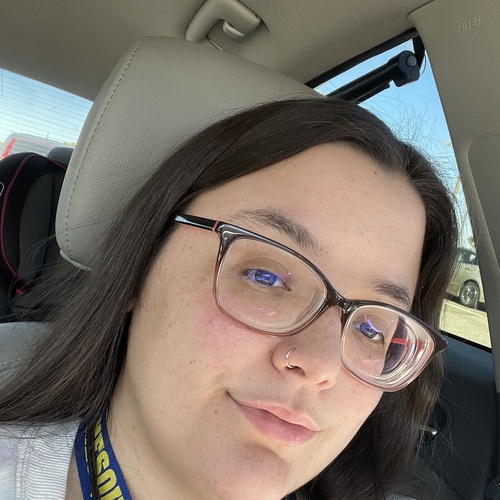 Jazmyn O - GCU Babysitter