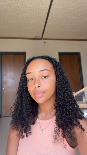 Dominique E - Concordia Babysitter