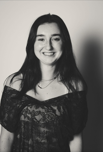 Riley B - UK Babysitter