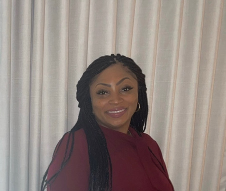 Lakisha W - Northwestern Babysitter