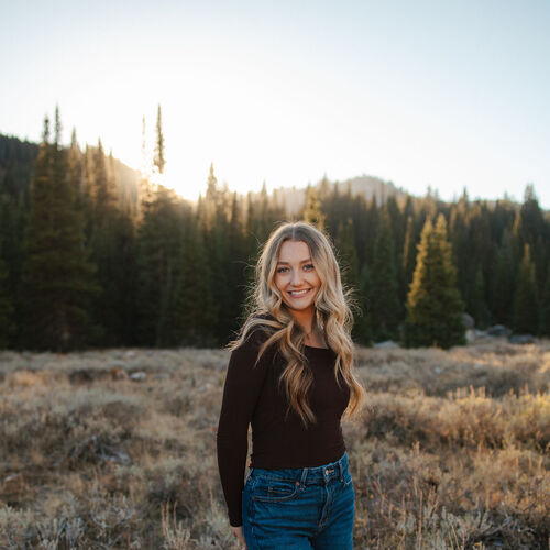 Hailey C - USU Babysitter