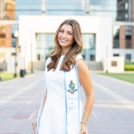 Avalyn W - University of Alabama Babysitter