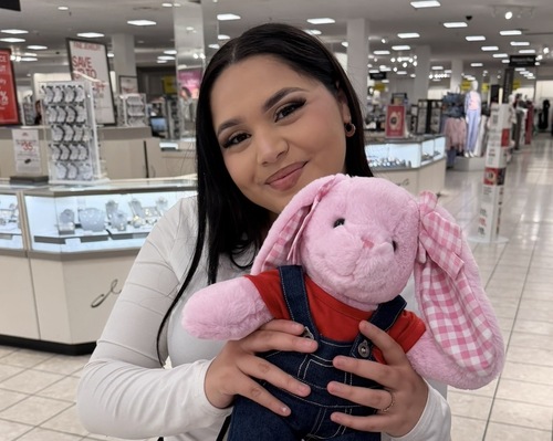 Jazlynne A - San Joaquin Delta College  Babysitter
