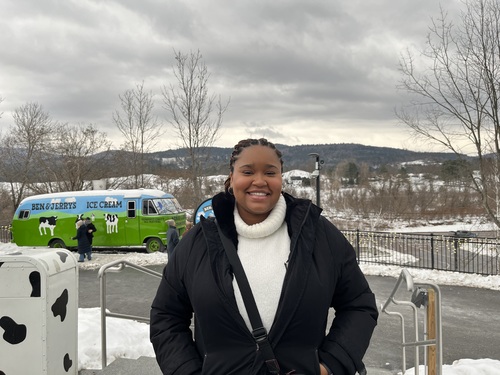 Mikiyah M - SUNY Oneonta Babysitter