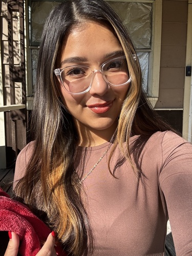 Jazlyn P - Coastal Bend College  Babysitter