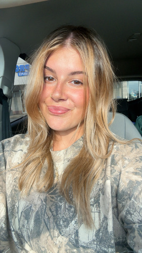 Ellen C - Concorde Career Institute-Jacksonville Babysitter