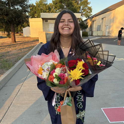 Kylie V - Fresno City College  Babysitter