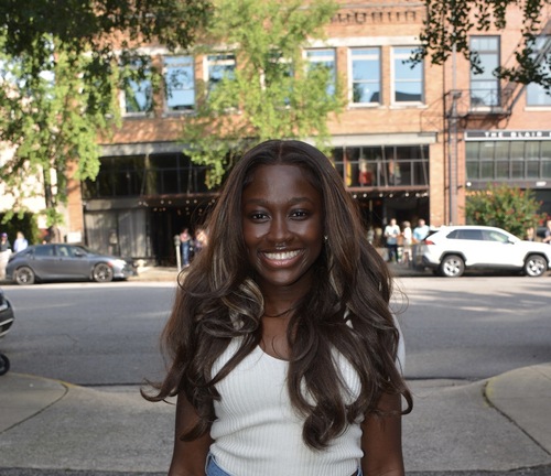 Michelle R - UAB Babysitter