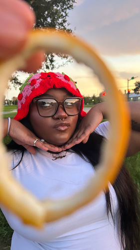 Sydney B - SUNO Babysitter