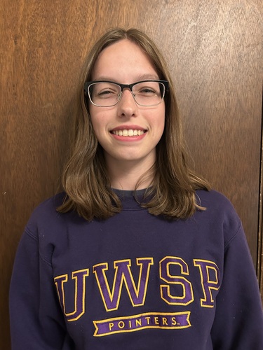 Emma P - UW-Stevens Point Babysitter