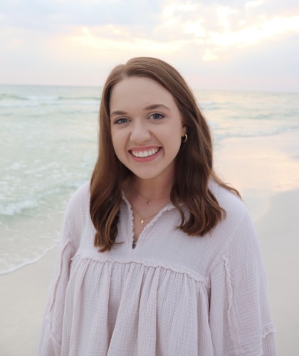 Ann M - Samford Babysitter