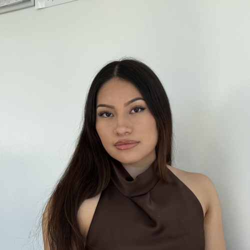 Valeria Q - Hunter College Babysitter