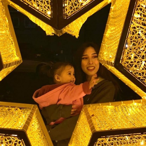 Kizzie C - RCC Babysitter