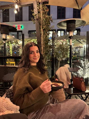 Chloe M - ODU Babysitter