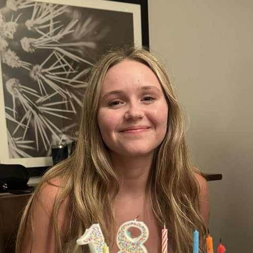 Samantha H - HPU Babysitter