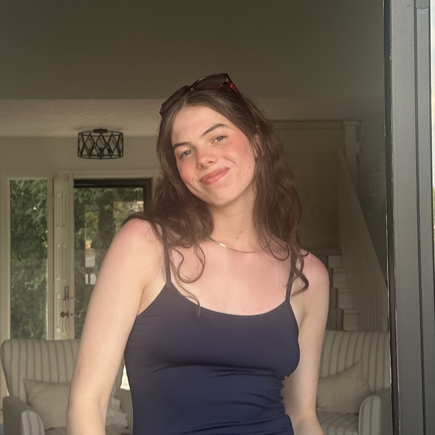 Anna S - NYU Babysitter