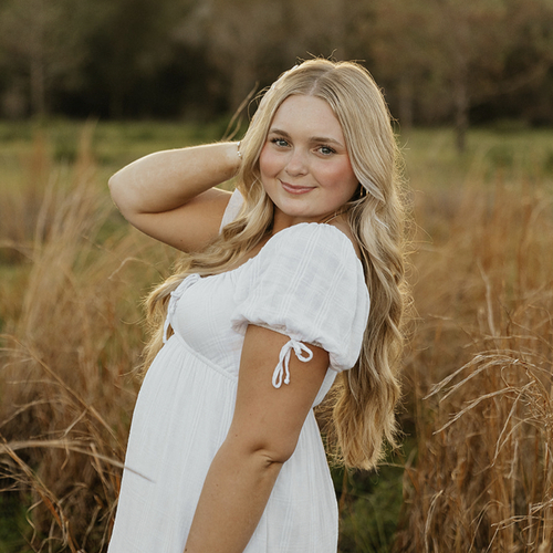 Ella F - FAU Babysitter