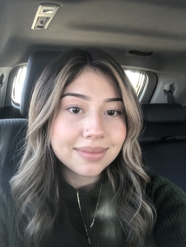 Meliza L - San Joaquin Delta College  Babysitter