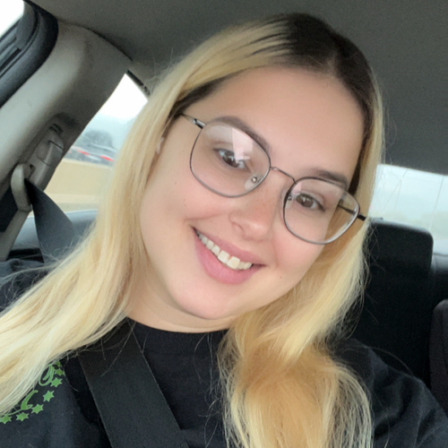 Katelyn A - Prairie State College  Babysitter