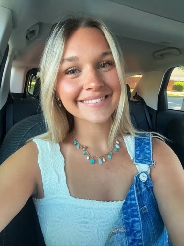 Amira T - UCLA Babysitter