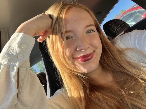 Akyra R - ESU Babysitter