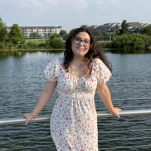 Guadalupe R - Austin Community College District Babysitter
