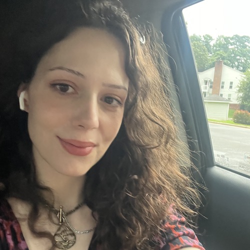 Arianna L - Wake Tech Babysitter