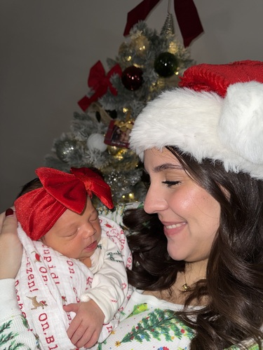 Daniella D - Miami Dade Babysitter