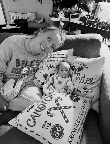 Hailee L - UW-Green Bay Babysitter