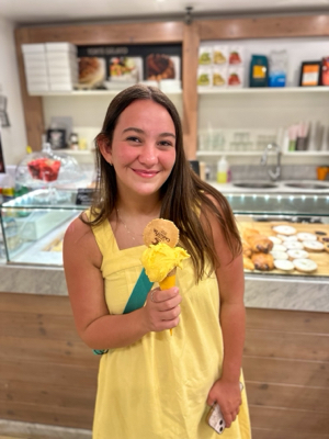 Alli F - UAB Babysitter