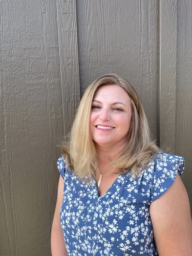 Jackie L - Greenville Technical College  Babysitter