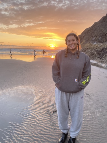 Mahayla J - Western Washington Babysitter