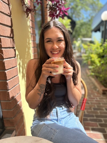 Bella Q - UW-Green Bay Babysitter