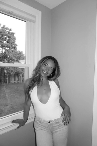 Vanessa B - GCU Babysitter