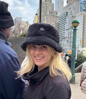 Lily S - Vanderbilt Babysitter