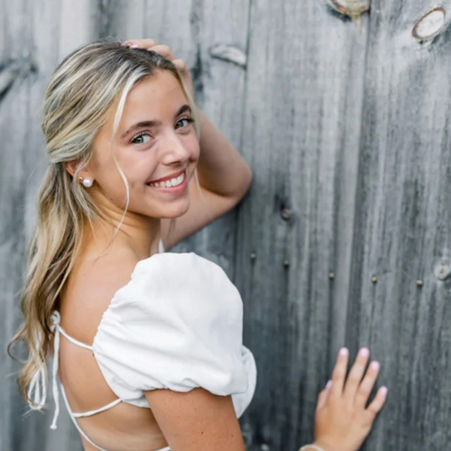 Anya L - Penn State Babysitter