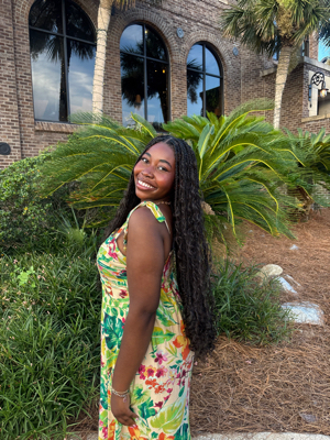 Bryanna J - UNG Babysitter