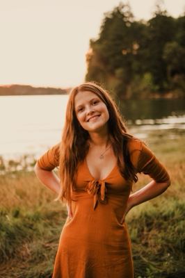 Ellie D - ETSU Babysitter