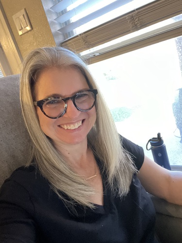 Suzanne E - Vanderbilt Babysitter