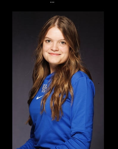 Clara H - UK Babysitter