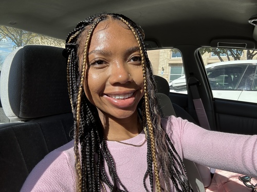 Serena M - Lewis Babysitter