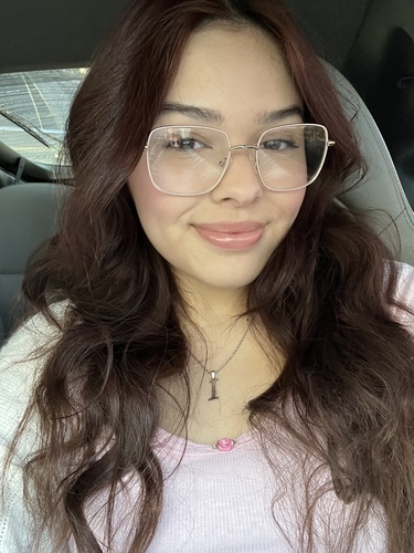 Janelle S - High Desert Medical College Babysitter