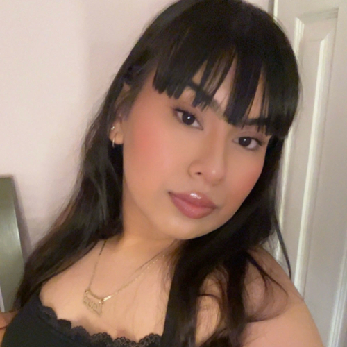 Mariza R - San Joaquin Delta College  Babysitter