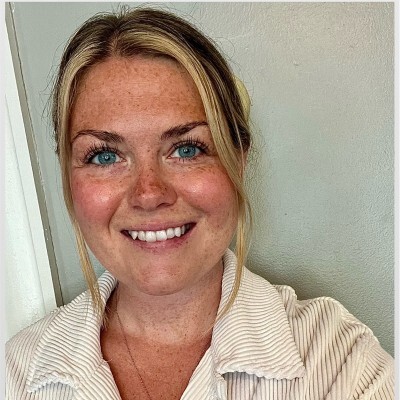 Jessica M - Becker Babysitter