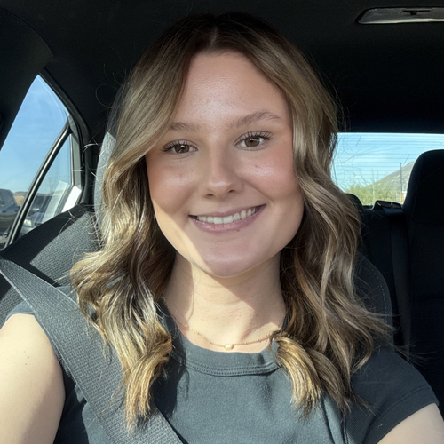 Alyson C - GCU Babysitter