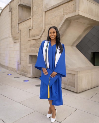 Maki S - UK Babysitter