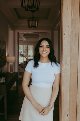 Mirna B - UTK Babysitter