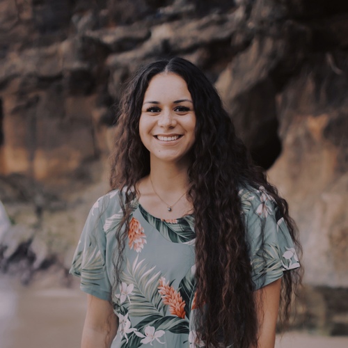 Lynne M - BYUH Babysitter