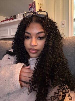 Shanise C - UNH Babysitter